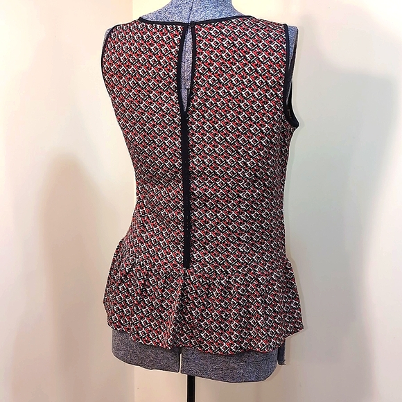 🌸Host Pick🌸 Women's Sleeveless Top Pattern Print - Picture 7 of 16
